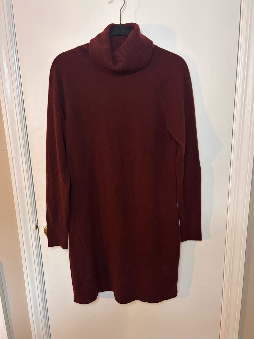 QUINCE BURGUNDY TURTLENECK SWEATER DRESS 100% MONGOLIAN CASHMERE SZ SM - Picture 2 of 6
